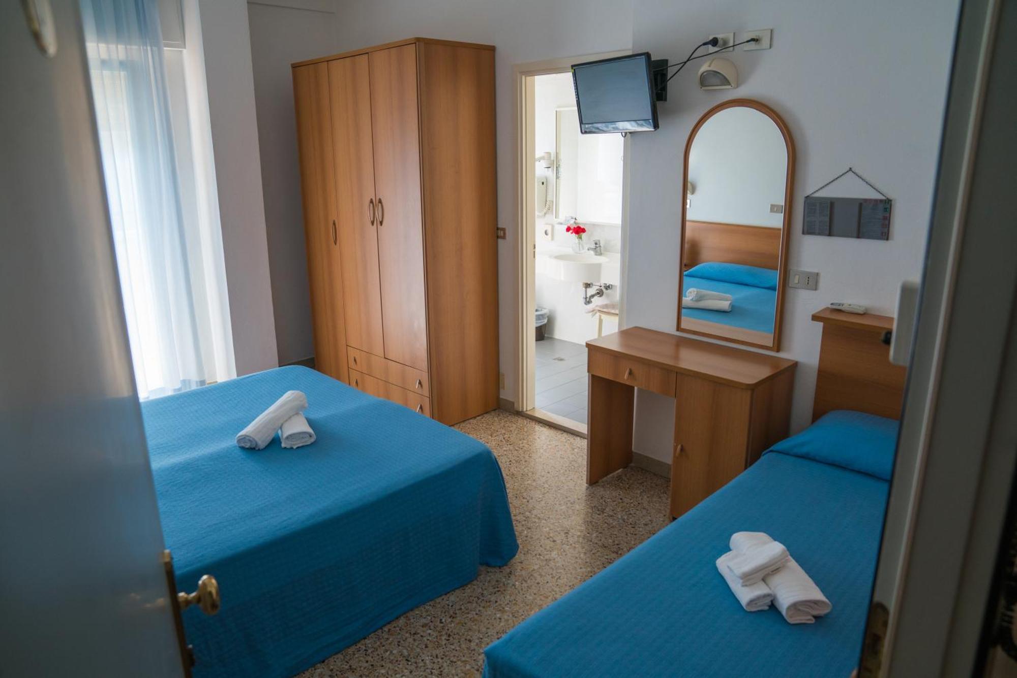 Hotel Singapore Milano Marittima Buitenkant foto