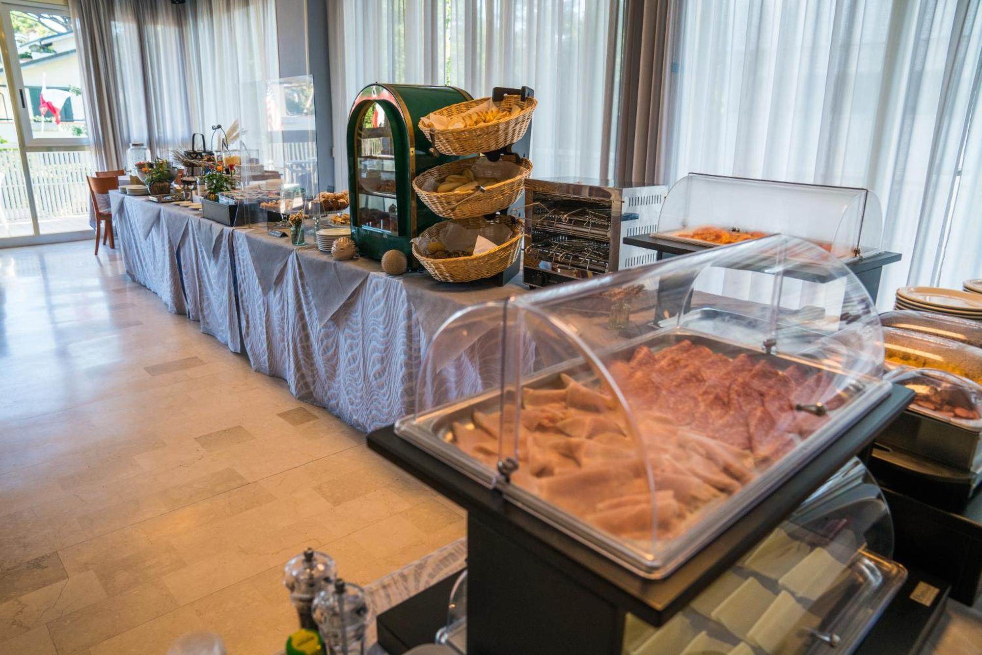 Hotel Singapore Milano Marittima Buitenkant foto